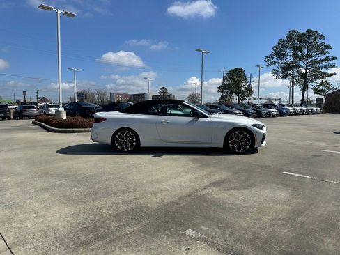 New 2026 BMW M440i Convertible w/ Premium Package image 4