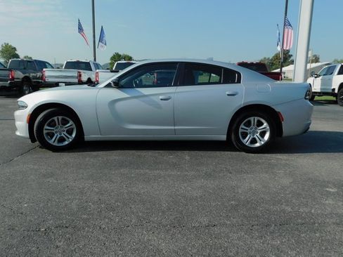 Used 2023 Dodge Charger SXT image 6