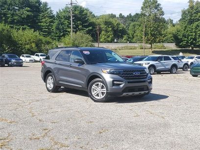 Certified 2023 Ford Explorer XLT w/ Equipment Group 202A