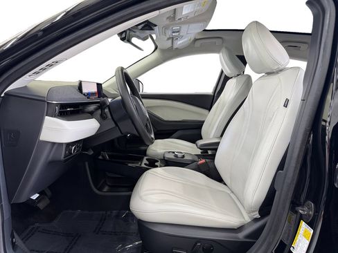 Used 2023 Ford Mustang Mach-E Premium RWD image 10