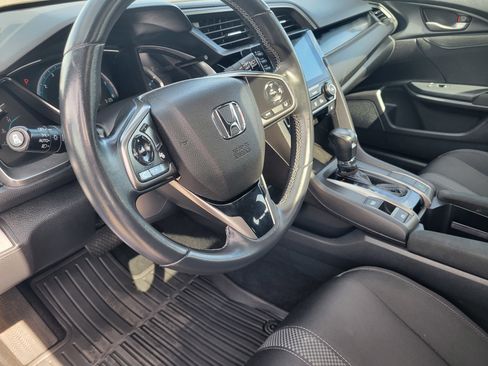 Used 2021 Honda Civic EX image 6