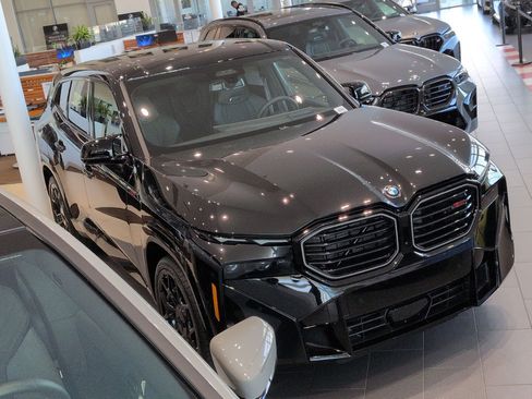 New 2026 BMW XM Label Red w/ M Driver's Package AWD/4WD image 2