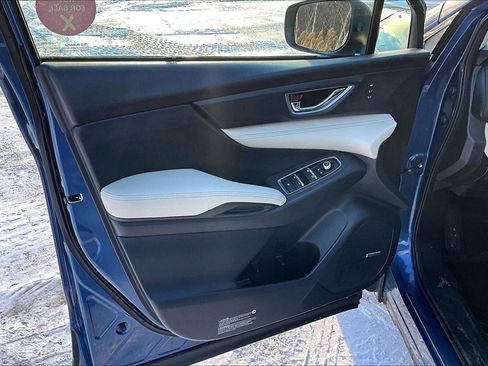 Used 2022 Subaru Ascent Limited w/ Technology Package image 18