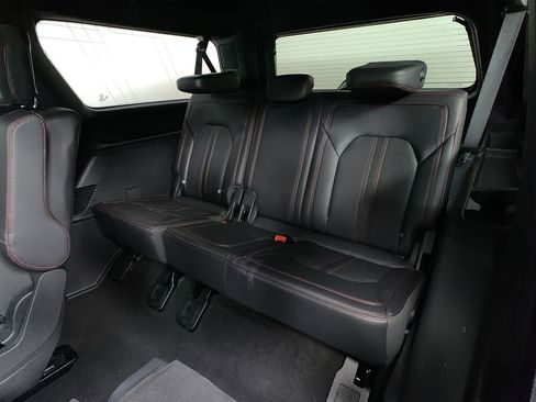 Used 2024 Ford Expedition Max Limited image 23