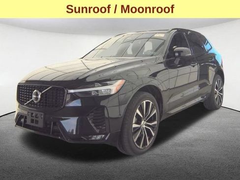 Used 2024 Volvo XC60 B5 Plus w/ Protection Package Premier AWD/4WD image 4
