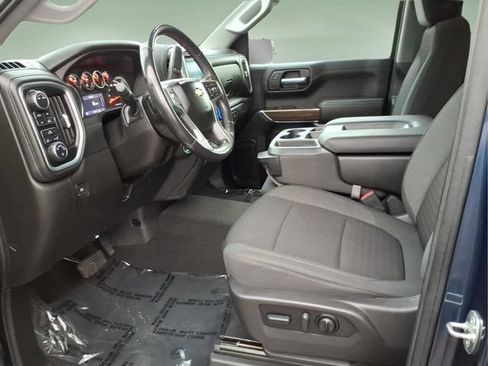 Used 2022 Chevrolet Silverado 1500 LT AWD/4WD image 11