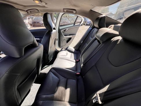 Used 2015 Volvo S60 T5 Premier Plus image 18