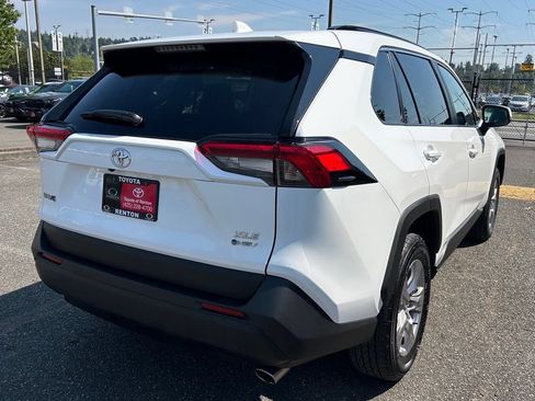 Certified 2025 Toyota RAV4 XLE w/ Convenience Package AWD/4WD image 5