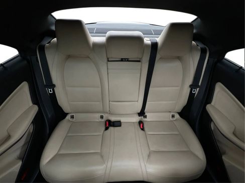Used 2018 Mercedes-Benz CLA 250 4MATIC image 12