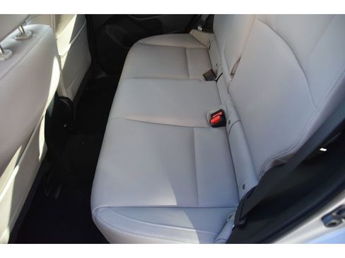 Used 2018 Subaru Forester 2.5i Limited image 16