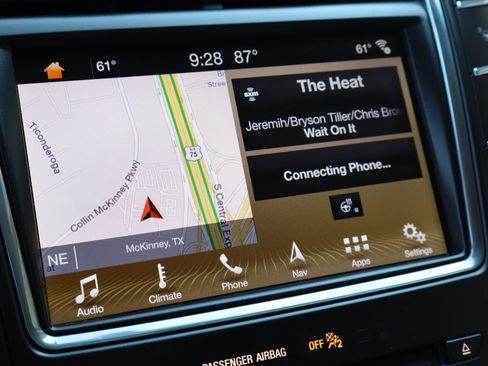 Used 2019 Lincoln Nautilus Reserve FWD image 9