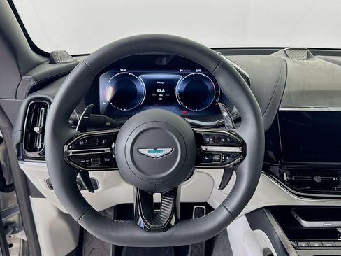 Used 2026 Aston Martin DBX 707 AWD/4WD image 11