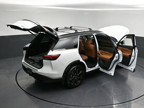 New 2026 INFINITI QX60 Autograph w/ Dark Cargo Package image 36