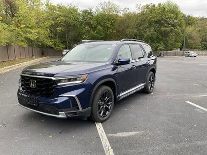 New 2025 Honda Pilot Touring