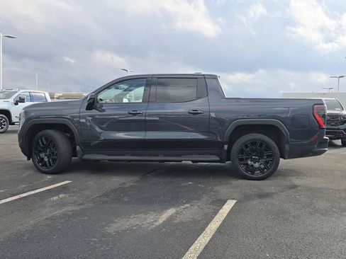 New 2026 GMC Sierra EV Elevation w/ LPO, Elevation Dark Package AWD/4WD image 17