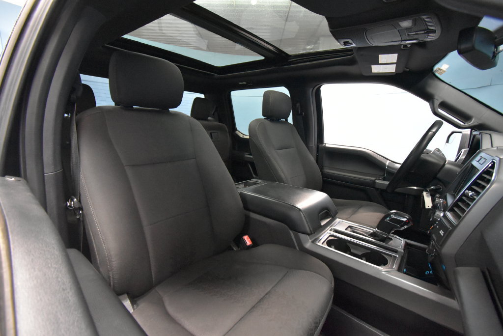 Used 2018 Ford F150 XLT w/ Equipment Group 302A Luxury AWD/4WD image 28