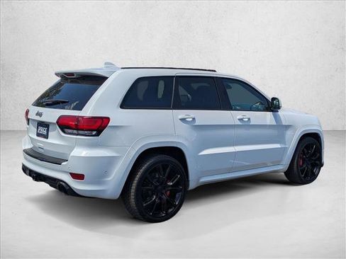 Used 2017 Jeep Grand Cherokee SRT w/ Trailer Tow Group IV AWD/4WD image 5