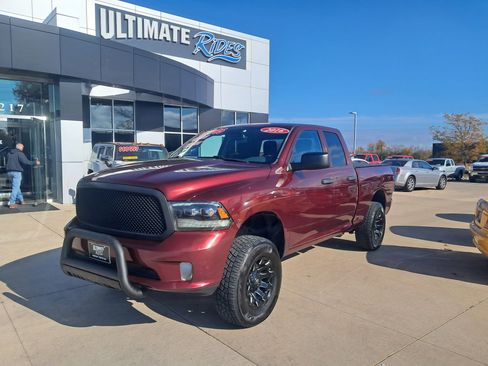 Used 2016 RAM 1500 Express image 1