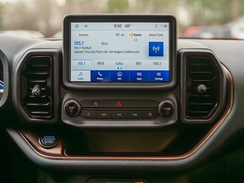 Used 2024 Ford Bronco Sport Outer Banks w/ Tech Package image 36