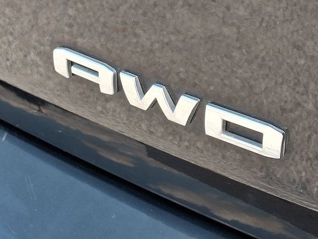 Used 2023 GMC Terrain SLE AWD/4WD image 30