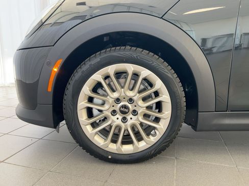 New 2026 MINI Cooper S image 12