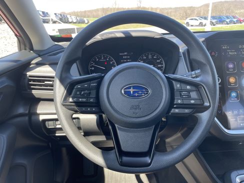 Certified 2025 Subaru Crosstrek 2.0i Premium image 17