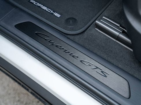 New 2026 Porsche Cayenne GTS AWD/4WD image 12