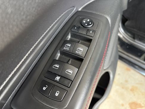 Used 2023 Dodge Durango GT image 12