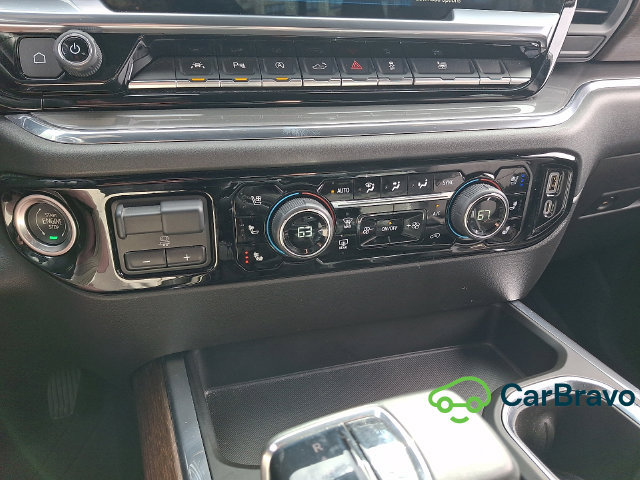 Used 2023 Chevrolet Silverado 1500 High Country w/ Technology Package AWD/4WD image 16