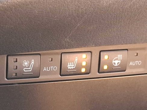 Used 2023 Lexus ES 250 w/ Premium Package image 24