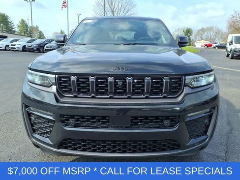 New 2026 Jeep Grand Cherokee Limited AWD/4WD image 2