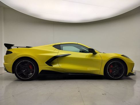 Used 2021 Chevrolet Corvette Stingray Preferred Cpe w/ Battery Protection Package RWD image 20
