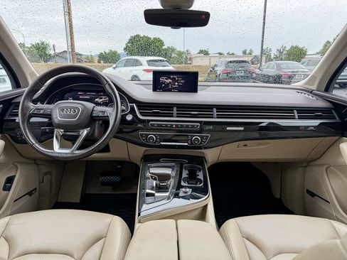 Used 2019 Audi Q7 3.0T Premium Plus w/ Premium Plus Package AWD/4WD image 12