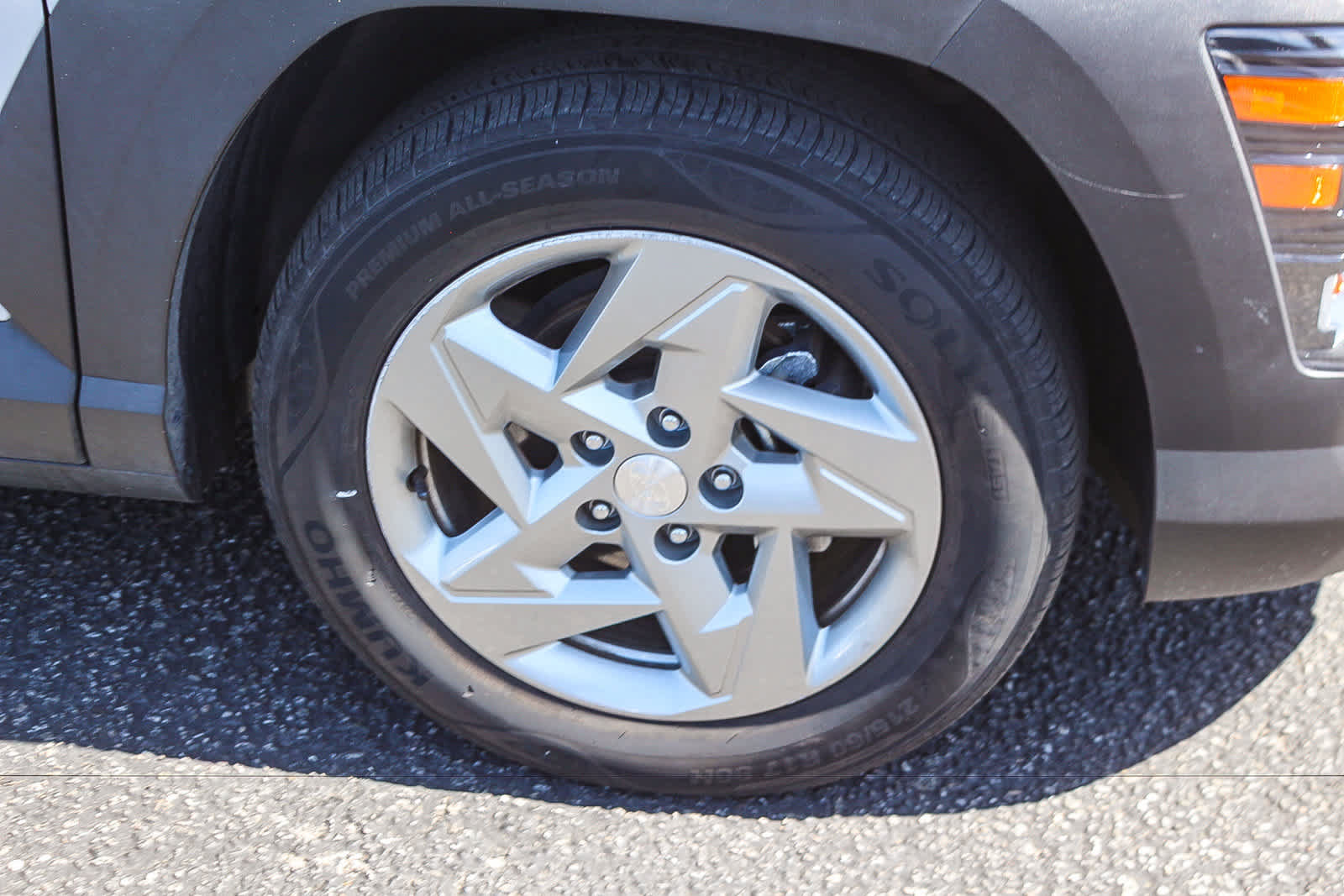 Certified 2024 Hyundai Kona SE FWD image 12