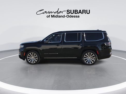 Used 2023 Jeep Grand Wagoneer 4WD image 5