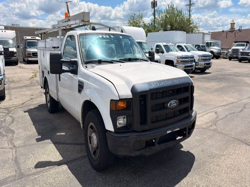 Used 2008 Ford F350 XL RWD image 7