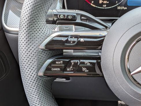 New 2026 Mercedes-Benz GLC 300 4MATIC image 19
