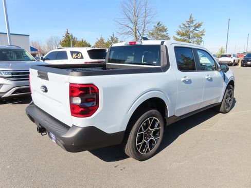 New 2026 Ford Maverick Lariat AWD/4WD image 4