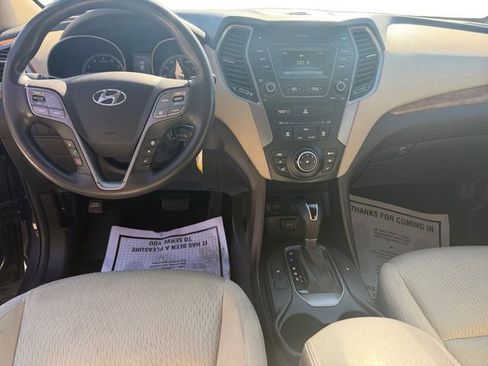 Used 2015 Hyundai Santa Fe GLS FWD image 10