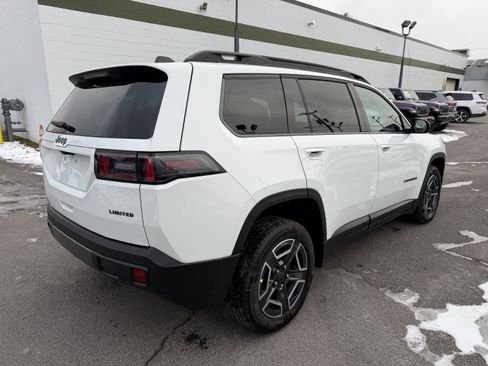 New 2026 Jeep Cherokee Limited image 7