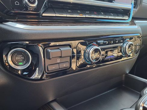 New 2026 GMC Sierra 1500 Elevation AWD/4WD image 14