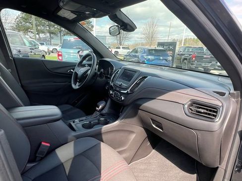 Certified 2023 Chevrolet Equinox RS FWD image 15