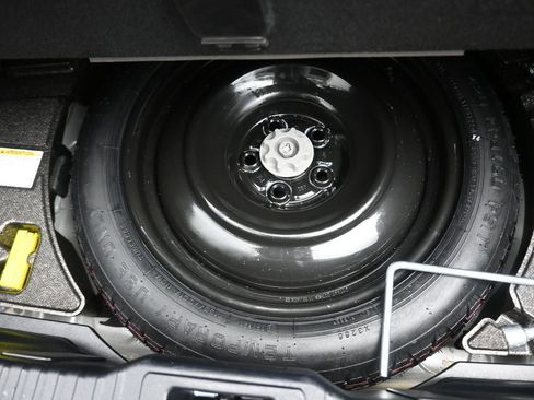 Used 2023 Lexus IS 350 F Sport w/ Navigation Package image 47