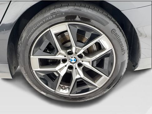 Used 2026 BMW 530i xDrive AWD/4WD image 12