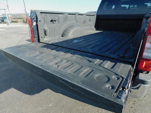 Used 2022 Ford F250 XLT w/ XLT Premium Package image 11