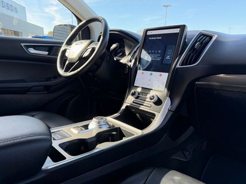 Certified 2022 Ford Edge SEL w/ Convenience Package image 21
