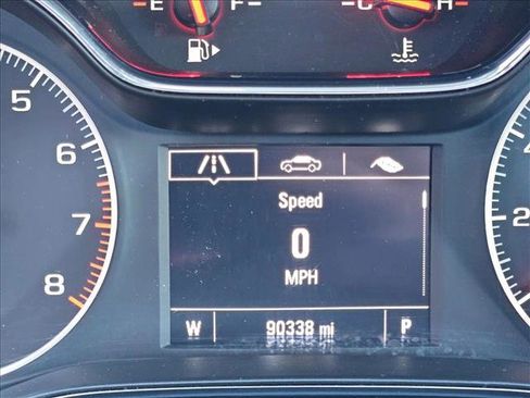 Used 2019 Chevrolet Cruze LT w/ Convenience Package image 10