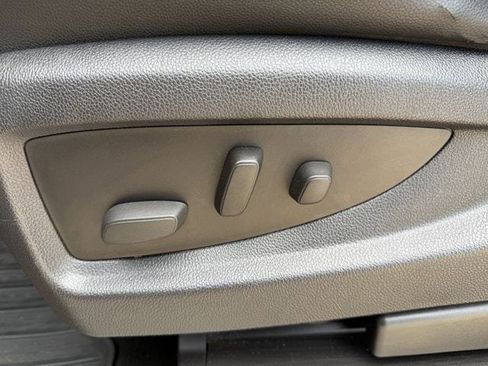 Used 2015 GMC Yukon SLT w/ Open Road Package image 29