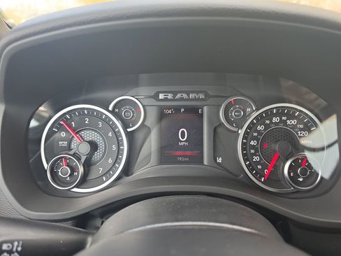 New 2026 RAM 1500 4x4 Crew Cab image 18