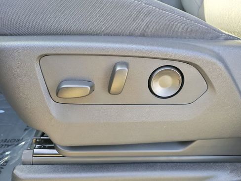 New 2026 Chevrolet Tahoe LS image 20